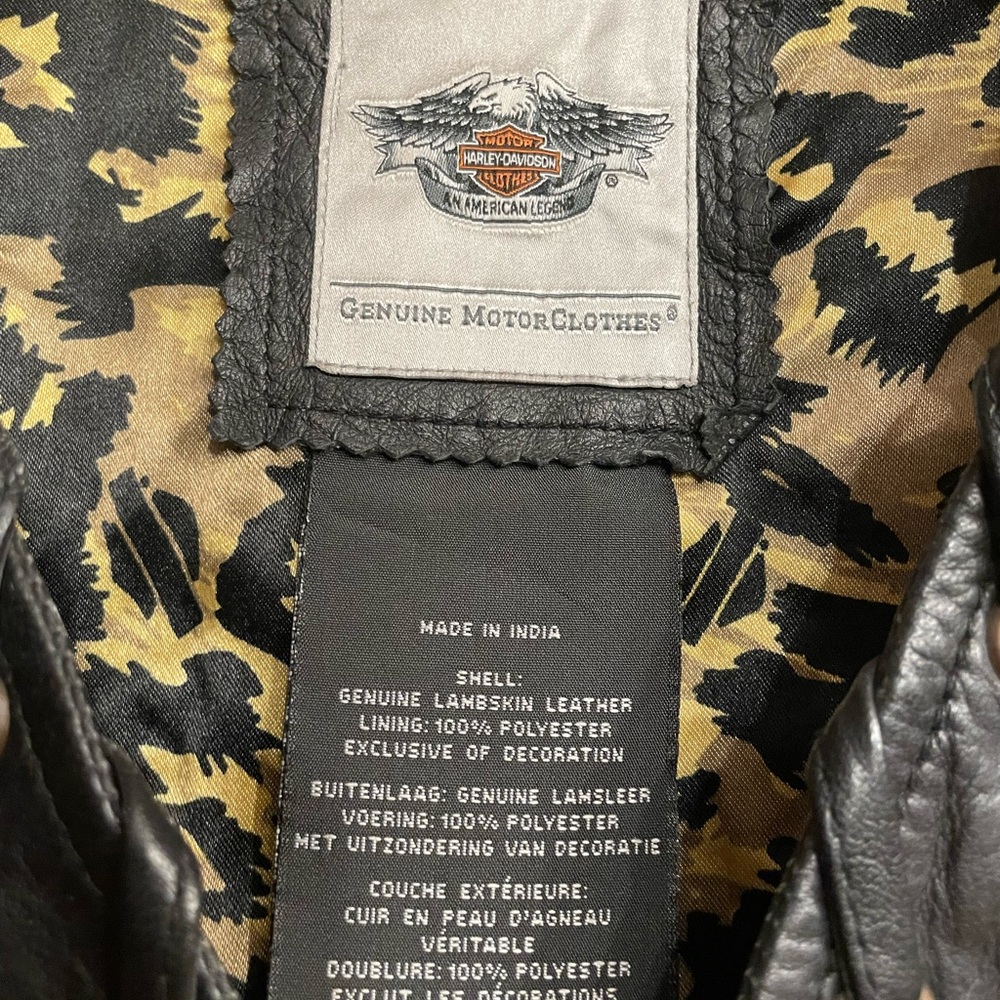 Harley Davidson lambskin Vest with embellishments - Picture 7 of 11